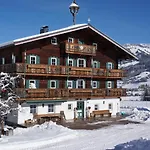 Angererhof Apartamento *