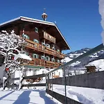 Angererhof *
